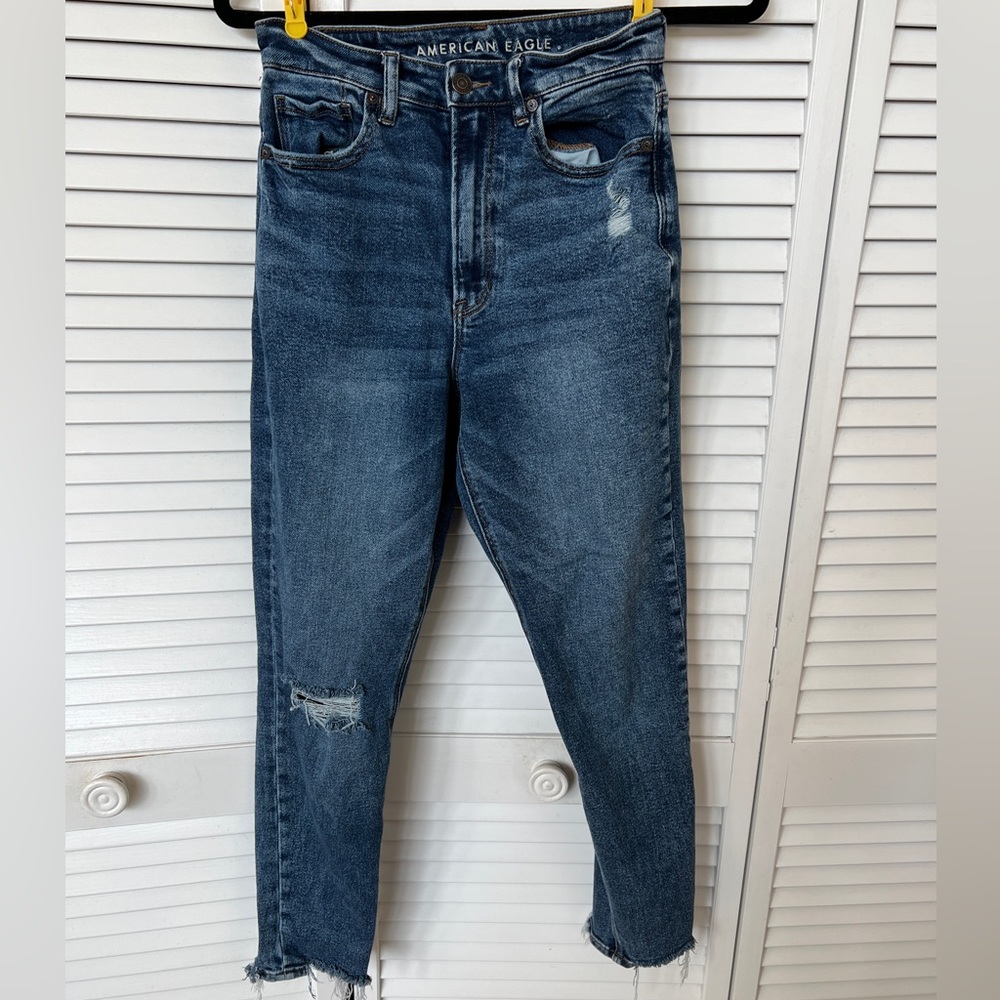 American Eagle denim jeans size 2. Great condition!
